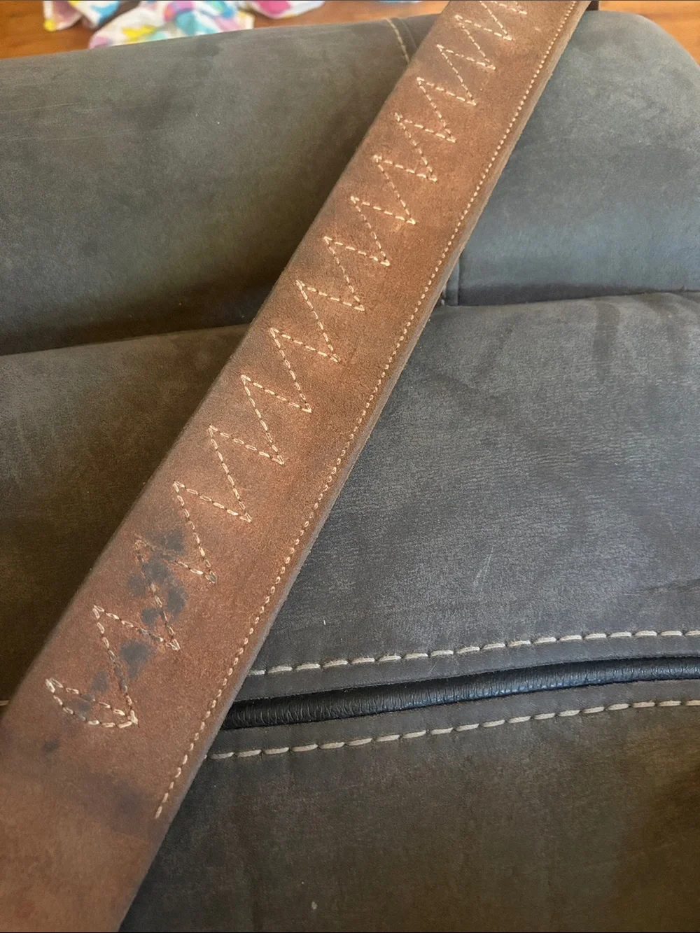 Vintage Hunter Co. 12-gauge shell cartridge belt, model 27-155 L